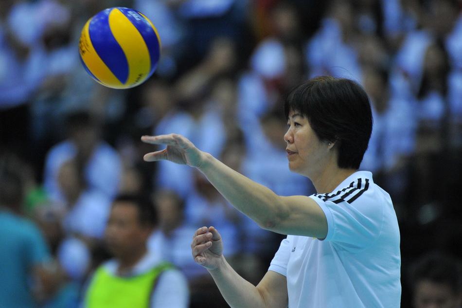 2015女排亚锦赛半决赛（回顾8年执教高光时刻：祝福郎指导，未来一切安好）