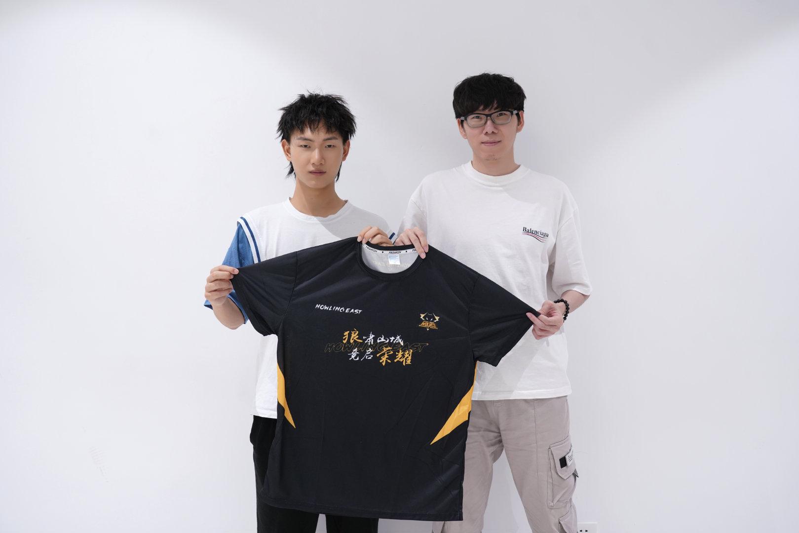 复星集团重庆狼队(狼队参观复星总部,林教练被打马赛克,小胖忙于减肥,刺痛染黄毛)