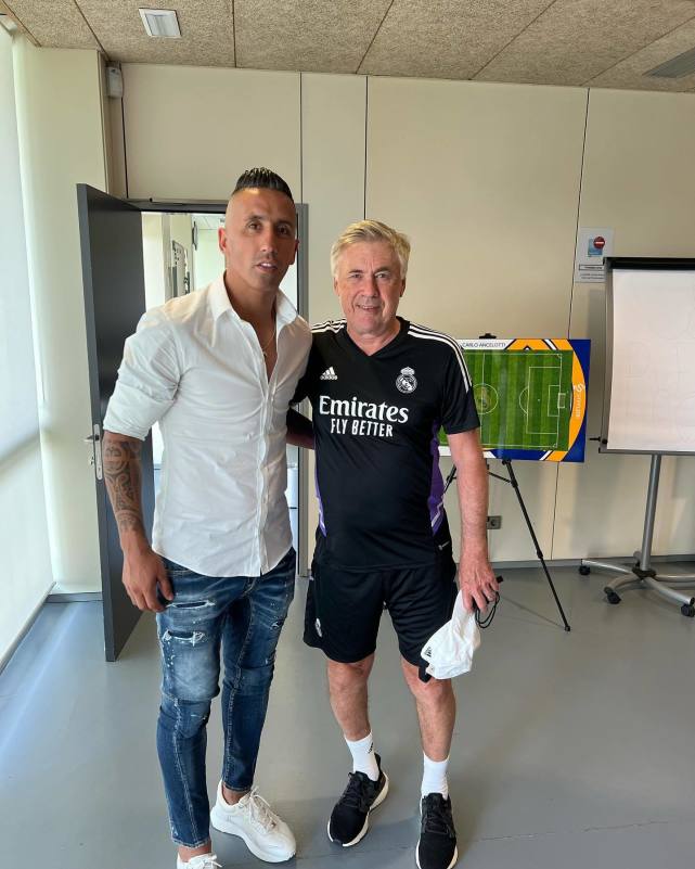 卢卡斯·巴里奥斯(37岁恒大旧将宣布退役!集齐三座冠军奖杯,仍遭中国球迷唾弃)