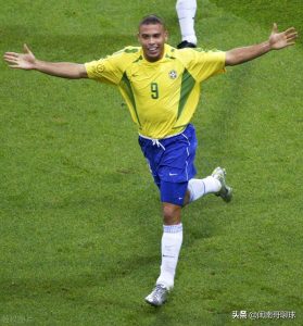 2018年世界杯运动员球星（盘点2002年-2018年世界杯表现最让人印象深刻的10大球星）-华海博客