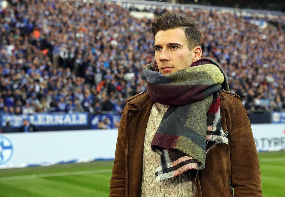 全民参与世界杯，不懂球也可以看帅哥，类型丰富总有一款打动你