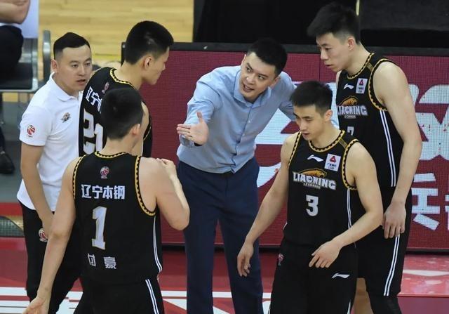 宏远老板娘宏远老板娘吴迪简介(吴迪:易建联的老板娘)