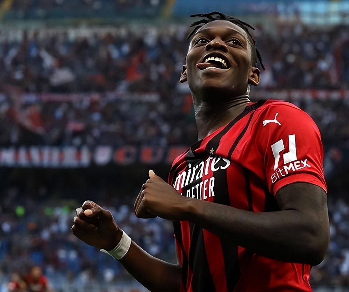 孙兴慜被称为是职业球员的标杆（创纪录！孙兴慜再获认可，比肩姆巴佩，成足坛标杆）