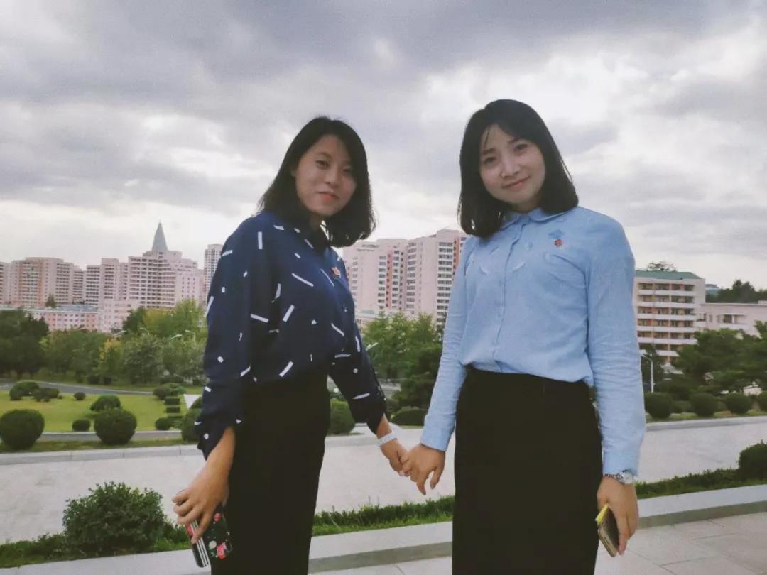 卷毛的女朋友（北朝之恋（37）和朝鲜美女滑旱冰是什么体验？）