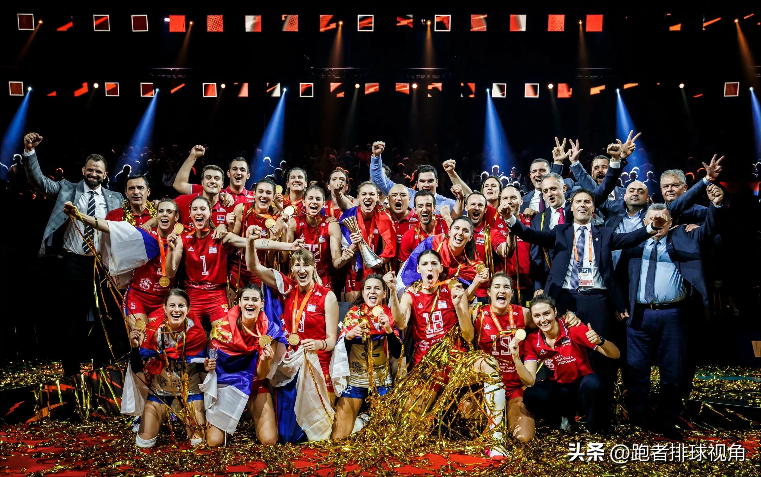 中国女排国际比赛后能挣多少钱（塞尔维亚女排夺冠，每人再获3万奖励，中国企业也出资，帮助发展）