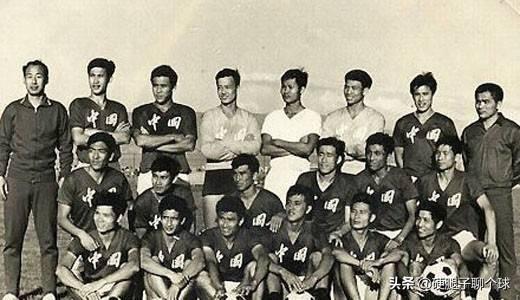中国男足第一次进世界杯战绩（细数国足历史上，那些令人难忘的第一次）