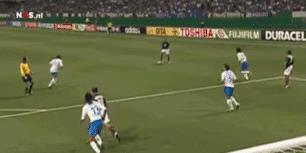 阿迪达斯02年世界杯球(史话世界杯:02年夏天,见证了神奇大罗与韩国争议)