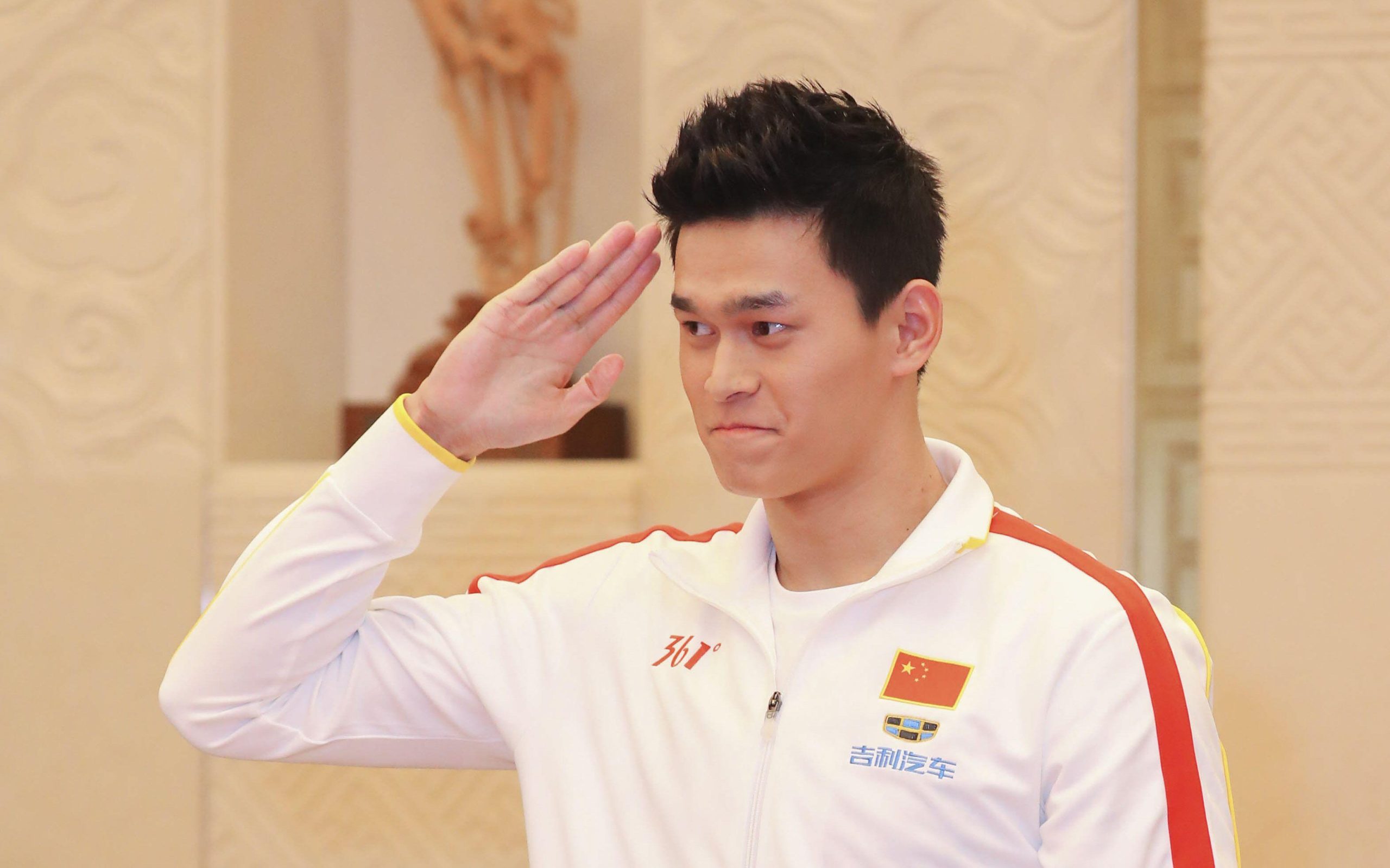 孙杨事件到底是怎么回事（孙杨的“毁灭史”：从“国民偶像”到惨被禁赛，他经历了什么？）