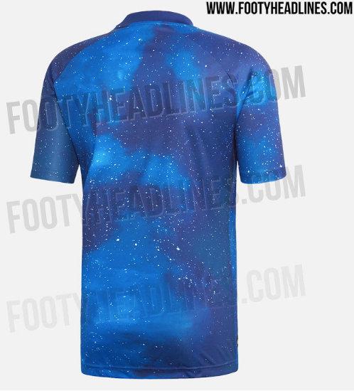 皇家马德里队服(银河星空!装备网站曝出皇马特别定制版球衣照片)