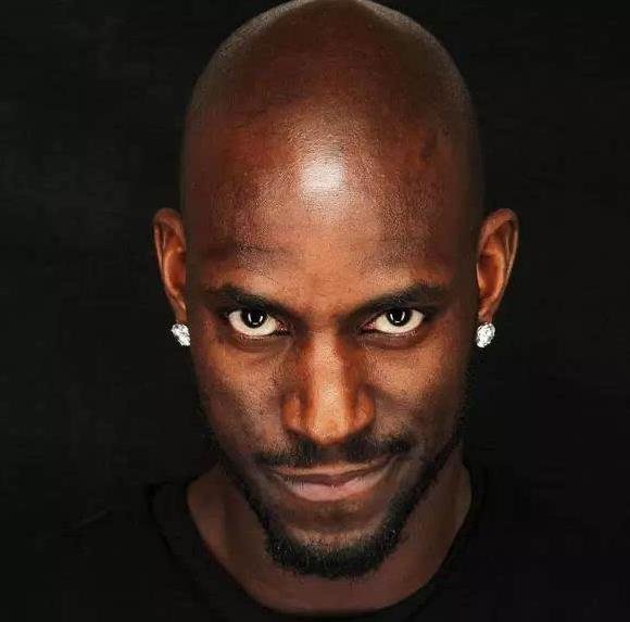 nba球星为什么都打耳洞(NBA戴过耳钉的球星有很多,但是只有这5人能完美驾驭)