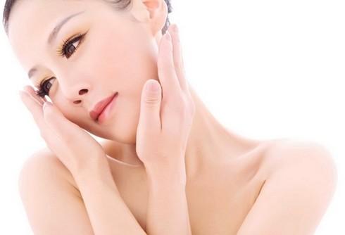 打羽毛球能不能瘦脸（瘦脸方法，简单，每天做一做就可以）