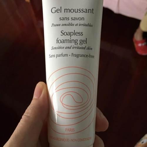 雅漾洗面奶怎么样