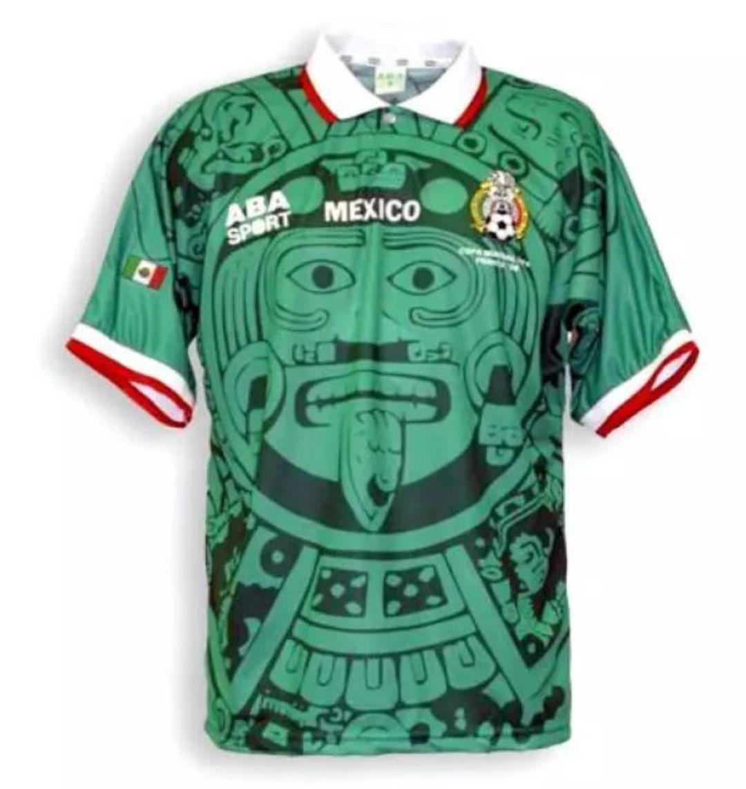 法国队1994世界杯球衣合影（世界杯经典球衣图鉴 哪一件是你的青春？）