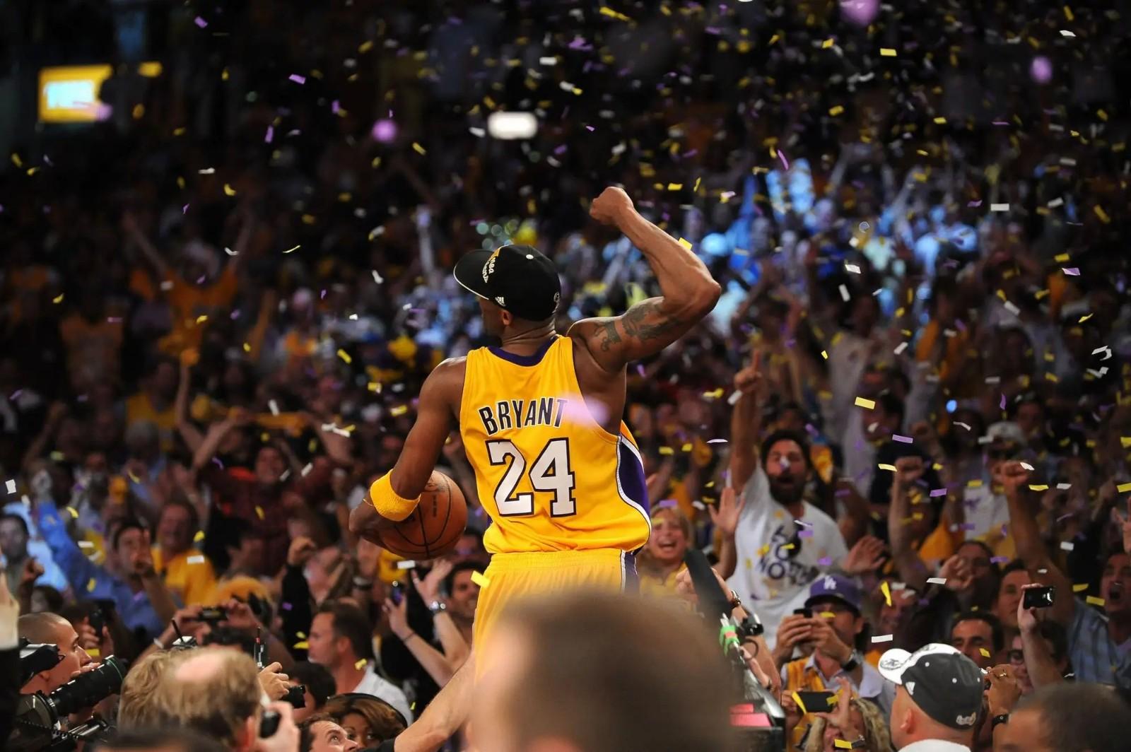 篮球比赛科比球员分析图（NBA最好的冠军搭档，为何科比生涯荣誉更胜一筹，对比给出答案）