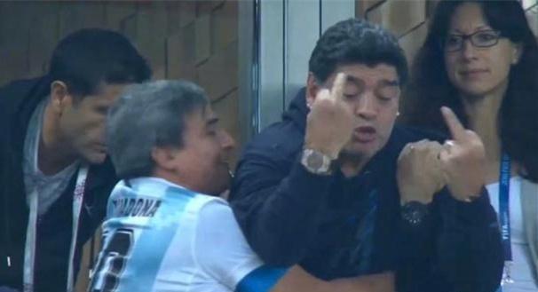 世界杯假球评说视频(新闻“全欧了”:世界杯假球论引热议 这次连冰岛都不干了)