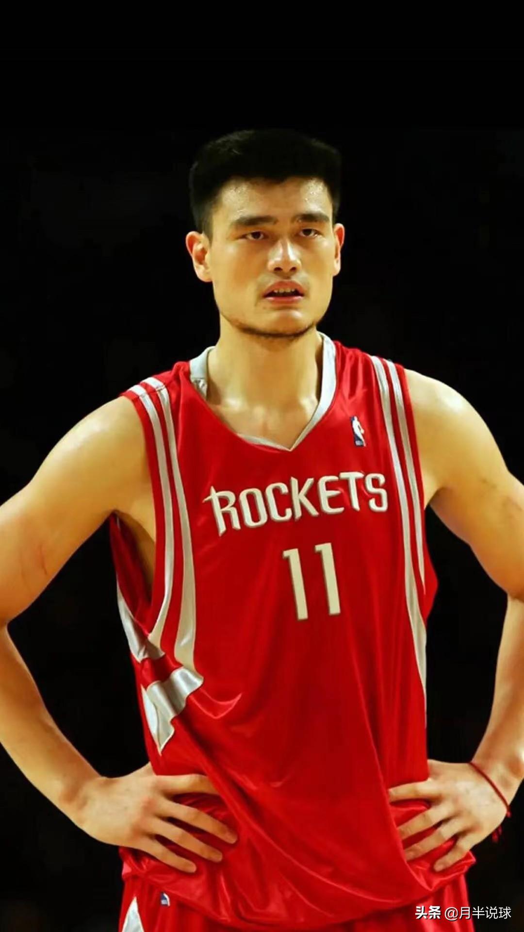 中途被裁的球员能拿到多少薪水（姚明打NBA挣了五个亿？盘点NBA的六位中国球员工资到底有多少）