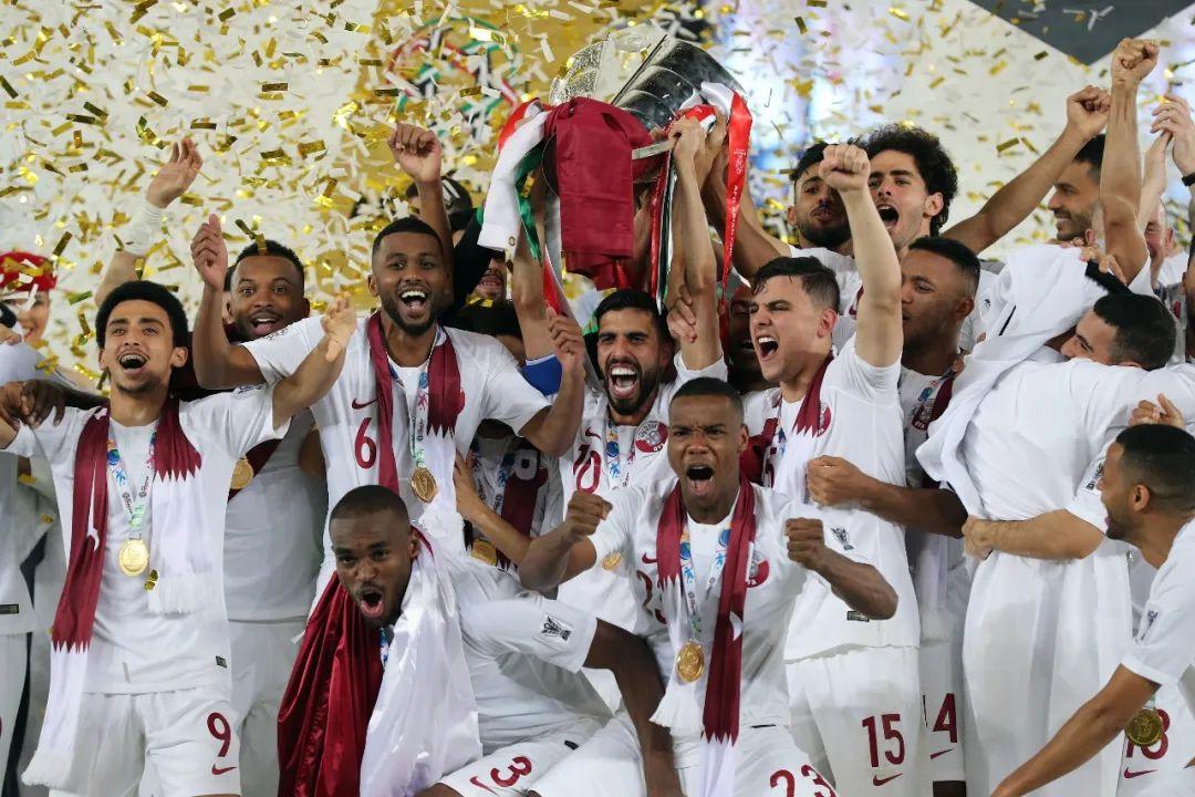 卡特尔足球队排名（国际足联最新排名：卡塔尔升级）