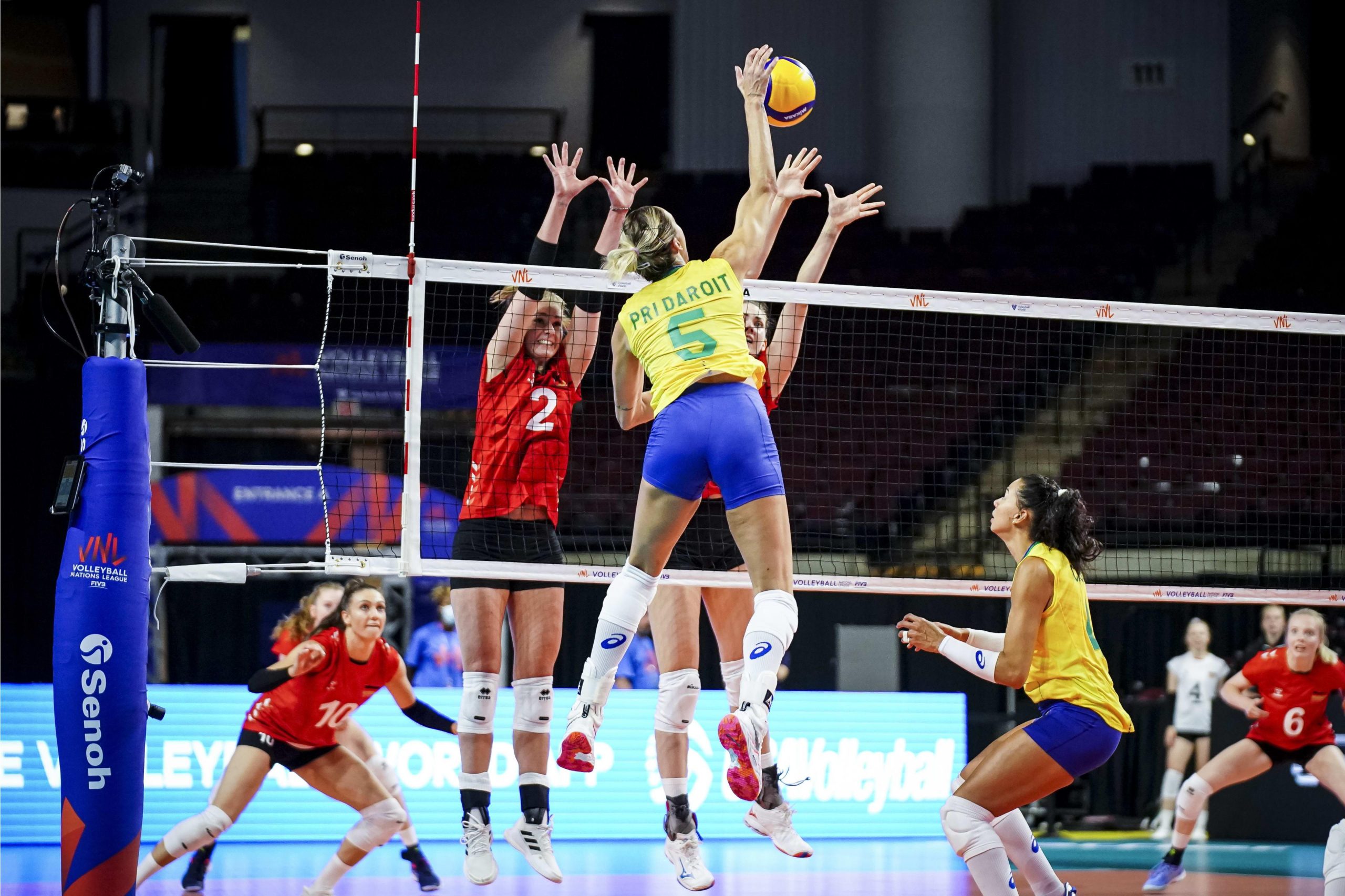 女排世界杯比赛规则（世界女排世联赛出现3条新规）