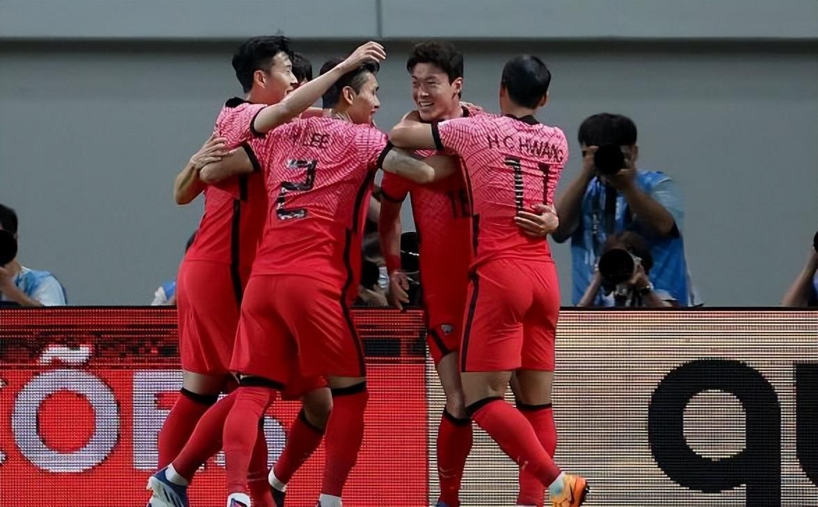 韩国世界杯足球场（巴西5：1韩国，桑巴舞步晃晕太极虎！差距巨大，英超金靴带不动）