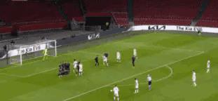 罗马终止阿贾克斯24场不败(2:1逆转阿贾克斯,罗马守住意甲欧战最后尊严,比尤文国米争气)