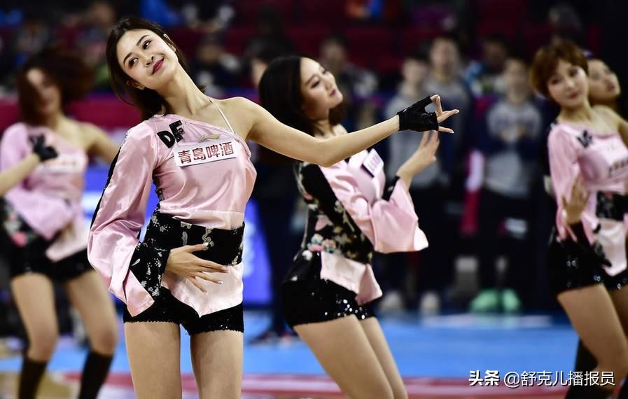 cba外国啦啦队（揭开真相，CBA拉拉队和NBA有什么区别？你更喜欢她们谁？）
