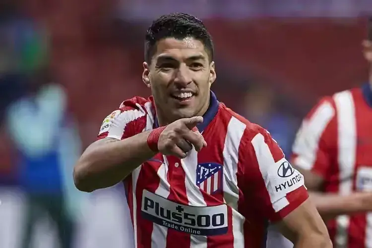 足球里面什么叫小球（足球常用数据分析和数据模型）