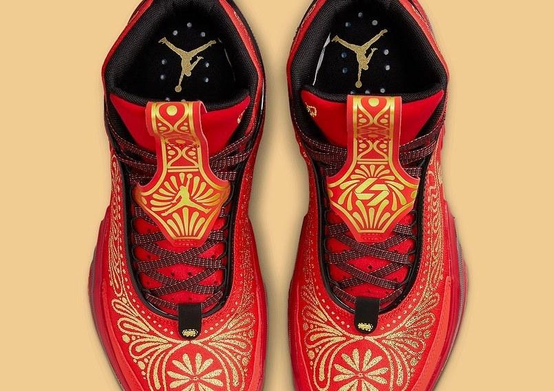 蓝白色篮球鞋（耐克新品！东契奇1代多配色曝光，Zion2新配色质感佳，AF1有惊喜）