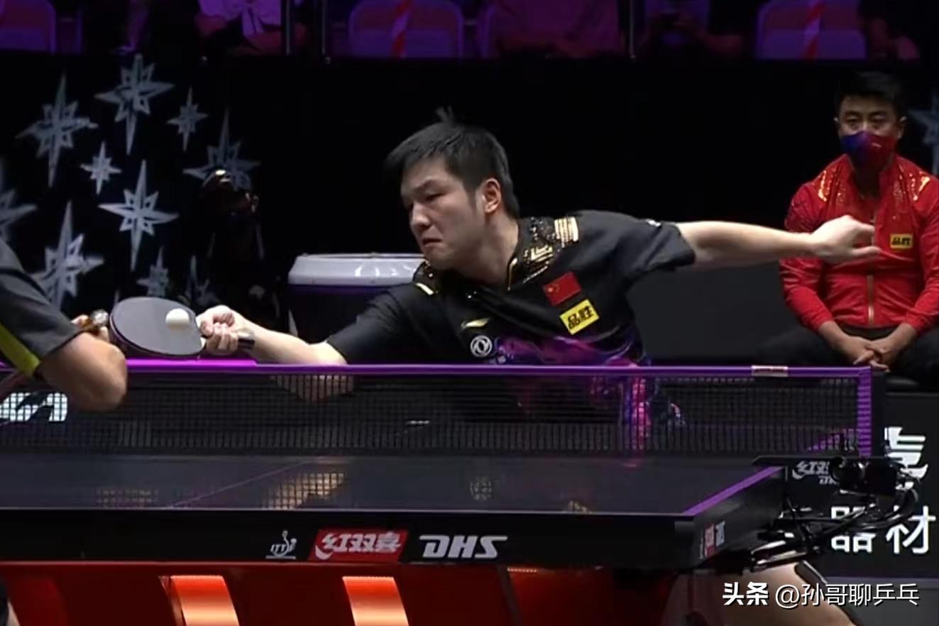 怎么追樊振东(樊振东3-0战胜黄镇廷!压反调正突变正手的套路成了致胜秘诀)