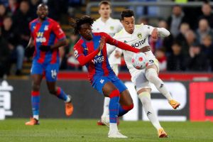 英超水晶宫队（英超-扎哈威胁不断梅利耶神扑 水晶宫0-0利兹联）-华海博客