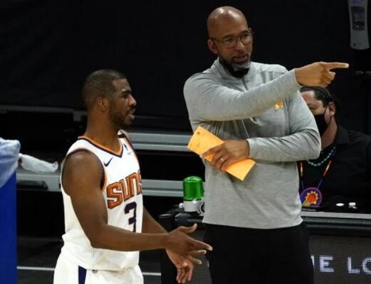 希伯杜感谢蒙蒂威廉姆斯(幕后功臣!太阳主帅绝杀前点名让艾顿扣篮 完美战术彰显执教能力)