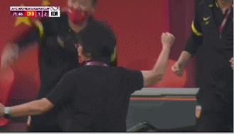 中国女足赢过世界冠军吗(奇迹!中国女足夺冠:3次逆风,3次翻盘,亚洲杯第9冠,膜拜)