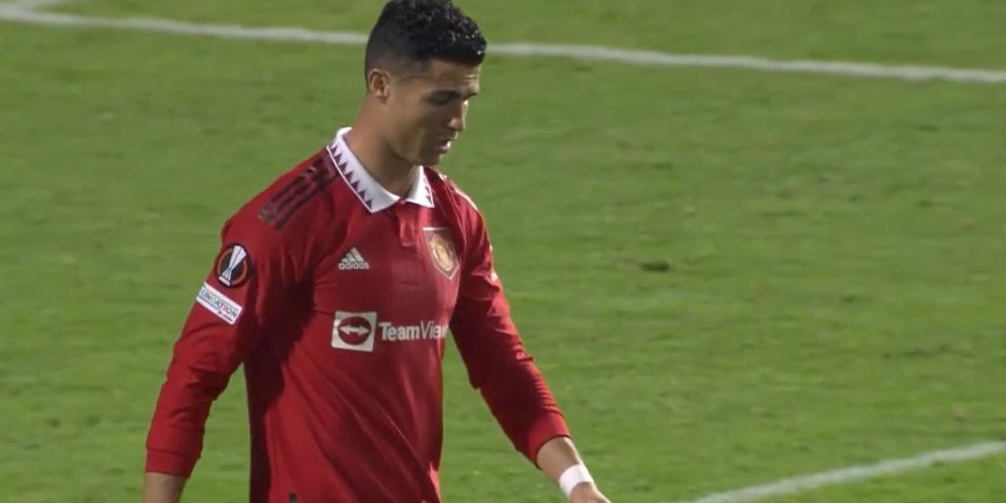 C罗空门不进全队最低分(8射0进球+空门不进!C罗首发打弱旅还哑火 赛季33射只进一粒点球)