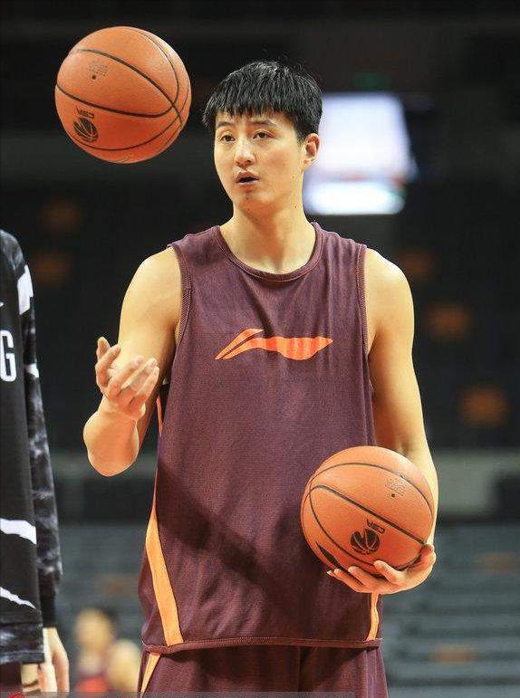 cba沈子杰身高（2021年CBA现役十大“国产篮板怪兽”，易建联因伤未上榜）