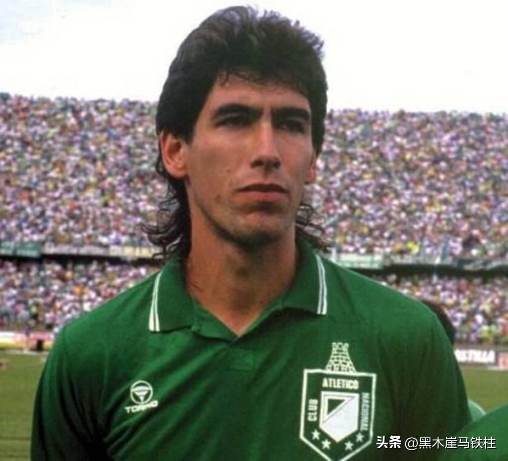 有球员死在世界杯上吗（世界杯史话，因乌龙球被杀身亡，埃斯科巴成哥伦比亚悲剧之殇）