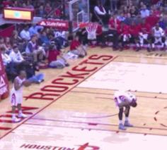 nba篮球搞笑视频集锦高清（NBA十大搞笑场景：哈登马努假摔比演技，库里与奥胖救球区别大）