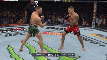 嘴炮vs钻石三番战直播（嘴炮vs钻石三番战！嘴炮左脚受伤 裁判判决钻石TKO获胜）