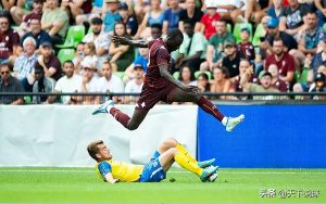 索肖与巴黎争夺开门红（法乙第一轮！索肖对阵巴黎FC，谁能取得赛季开门红？）-华海博客