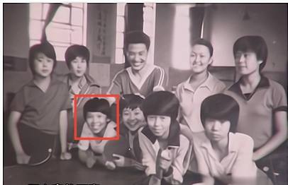 邓亚萍简历个人资料简介毕业学校（她身高1米55，却拿18块金牌，25岁读清华，35岁成剑桥博士，凭啥）