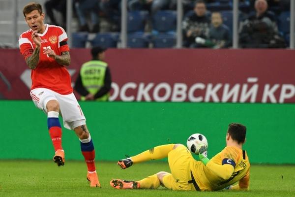 世界杯西班牙球队口号(俄罗斯世界杯32强口号公布,谁最具创意?谁吹破了天?)