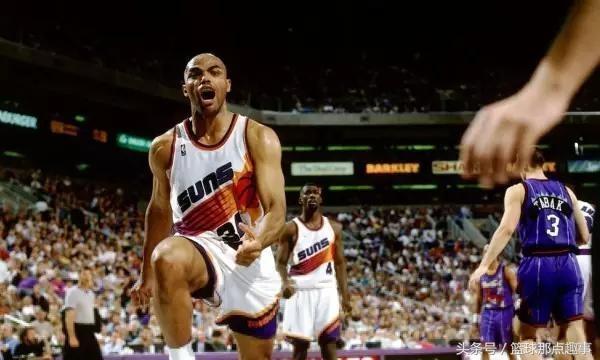nba巴克利为什么打架(两件巴克利打架的小事 为你揭秘NBA赛场冲突的真正原因)