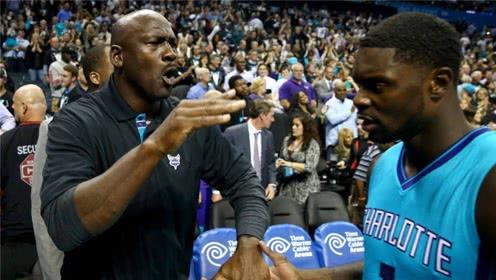 乔丹呆过几个队伍（退役17年, 乔丹从没去过公牛队的主场, 这世间没有无缘无故的恨）