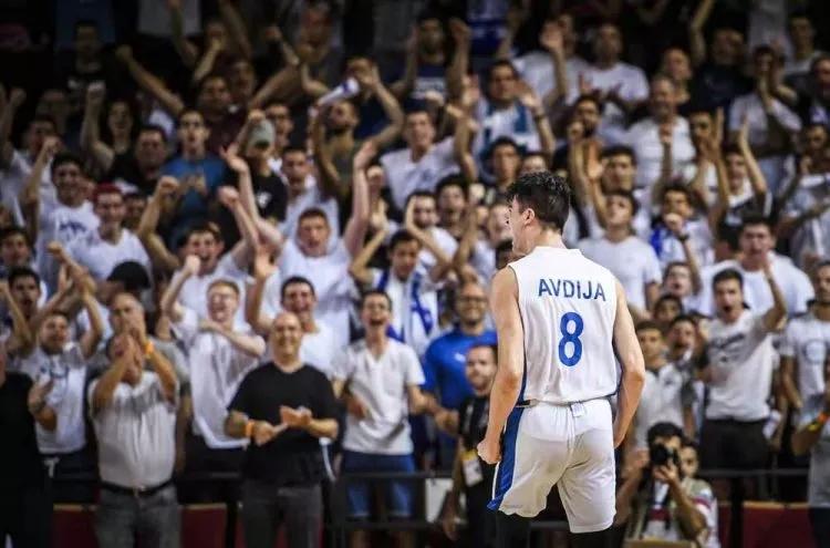 2020年NBA选秀（2020年NBA选秀：前5名选秀报告曝光！状元热门爱德华模板韦德）