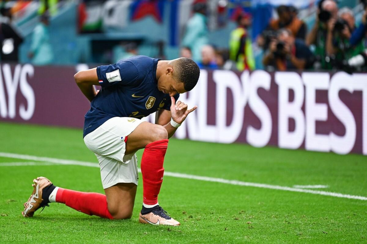 澳大利亚足球国际排名（世界杯-姆巴佩传射 吉鲁双响平亨利纪录 法国4-1澳大利亚）