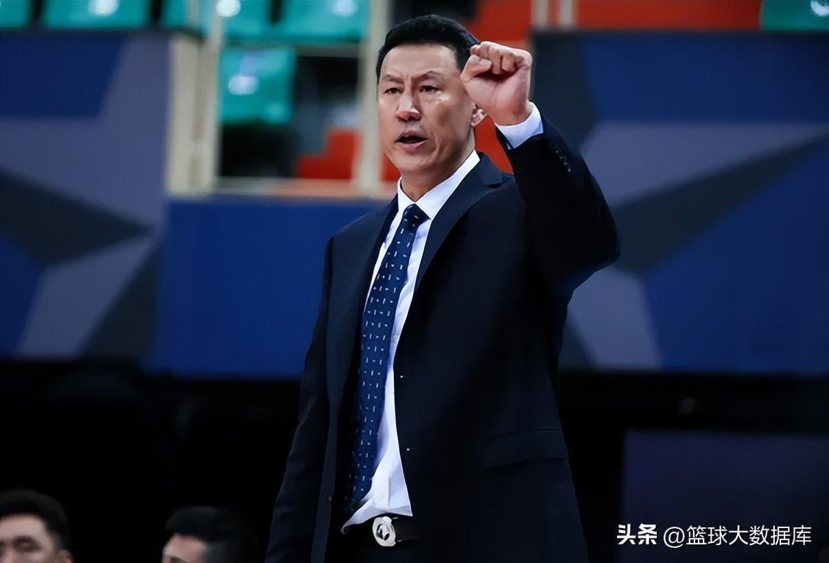 CBA各队教练（8家俱乐部完成换帅！CBA新赛季20支球队主教练全部确定，群雄逐鹿）