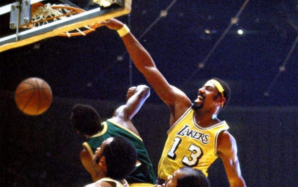 nba13号球员有哪几个（NBA历史八大13号球星：哈登仅排第三，纳什不敌“上古神兽”）