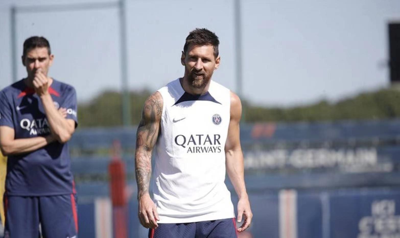 巴西球王内马尔有多帅(与姆总监对着干!巴黎新帅:内马尔必须留下)