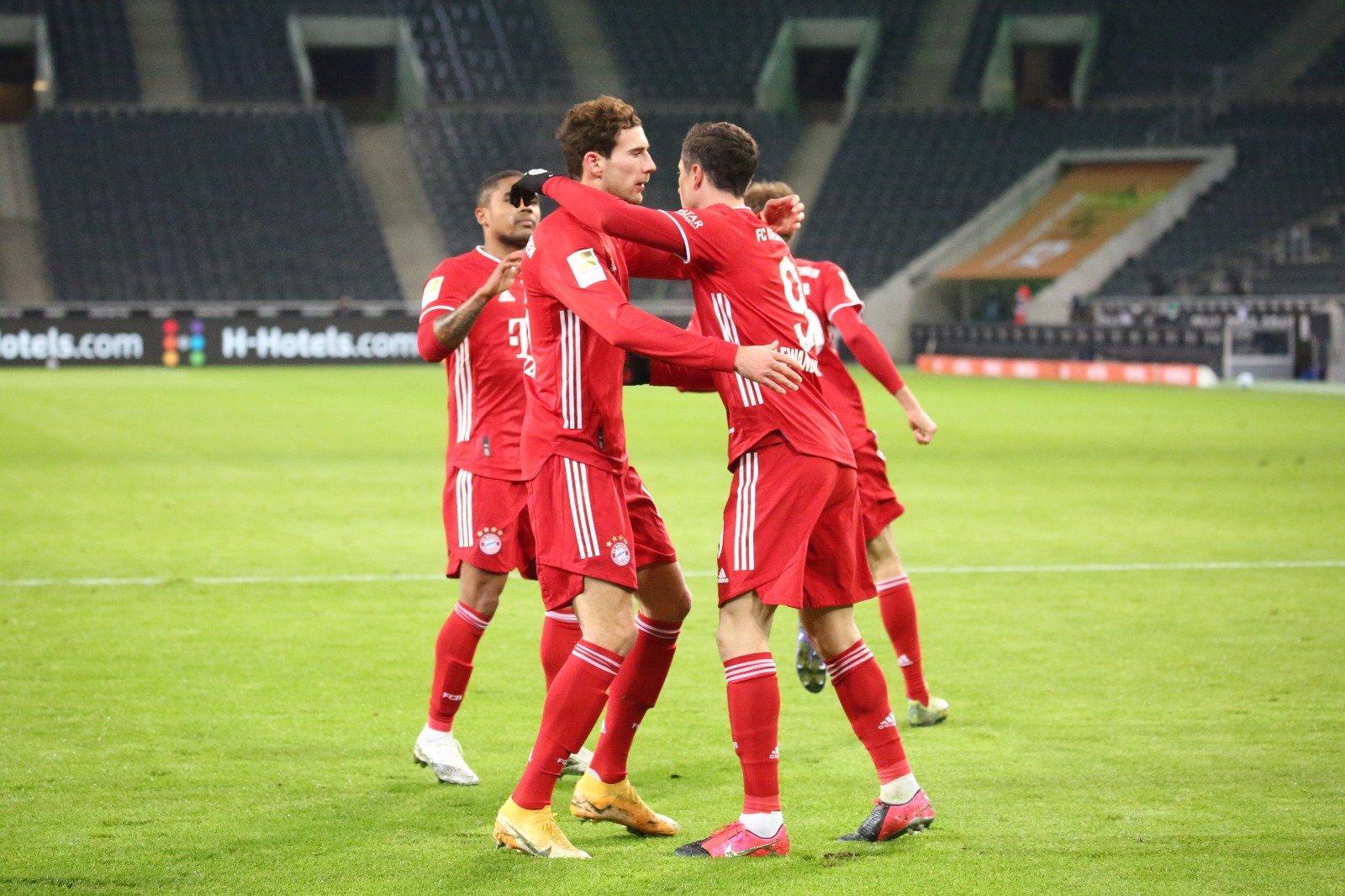 科斯塔德甲vs拜仁（3-2逆转！德甲5冠王踢疯了：14分钟打爆拜仁，创10年神迹）