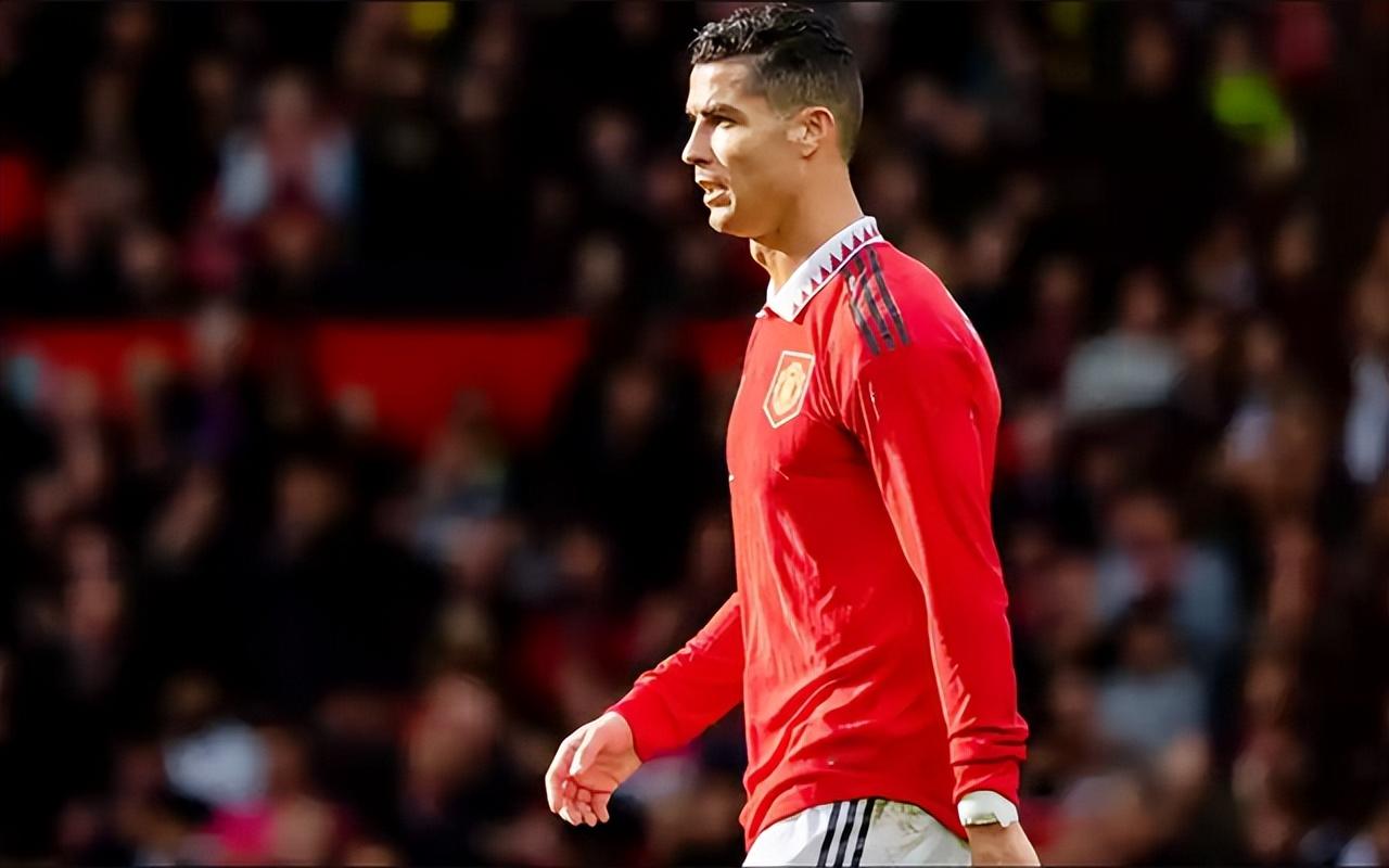 曼联对ac米兰比赛时间2022（10／22「竞彩推荐」四串一，AC米兰vs蒙扎、切尔西vs曼联）