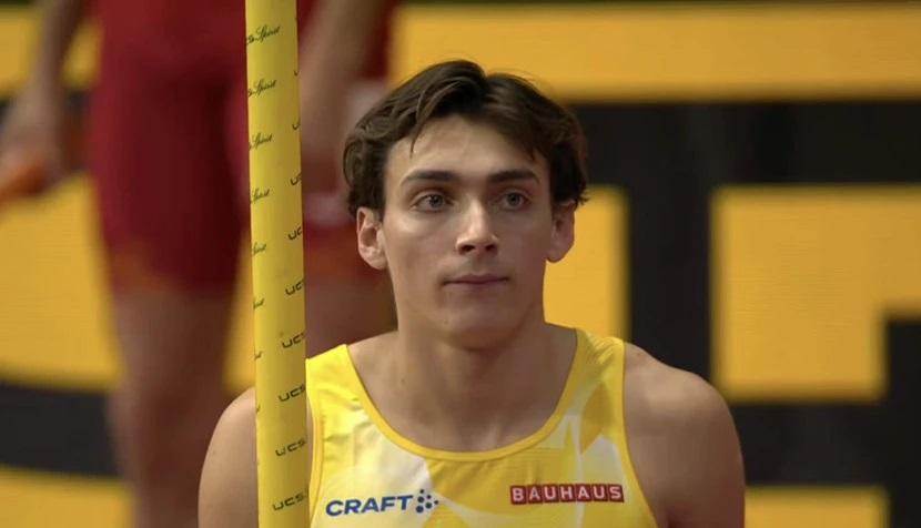 奥运会撑杆跳杆子多长（6米20！杜普兰蒂斯再破男子撑杆跳高世界纪录）