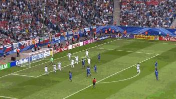 意大利队拿世界杯冠军(在丑闻阴云中神奇夺得世界杯冠军!那支意大利是多少人的青春?)